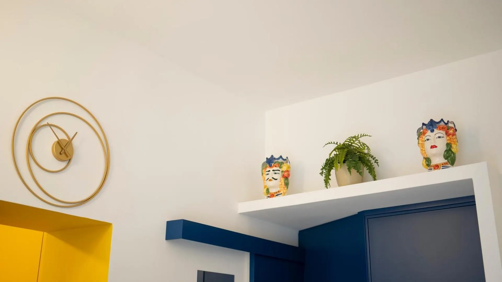 Apartment Dimora Ballaro Palermo Italy